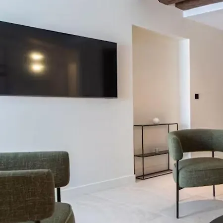 Discover In Agios Ioannis Mykonos *