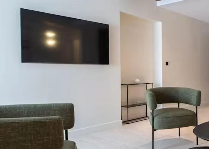 Discover In Agios Ioannis Mykonos *